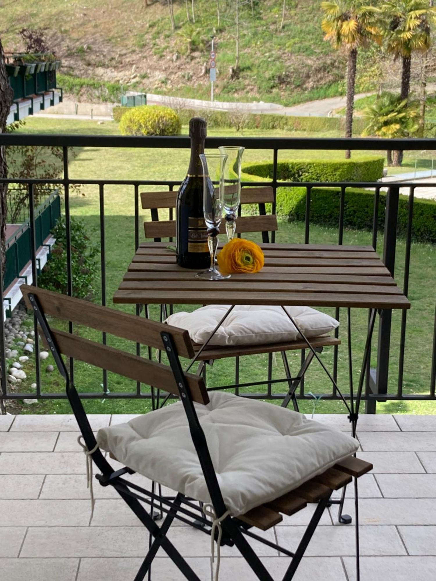 Apartament The Silky Way Como Zewnętrze zdjęcie
